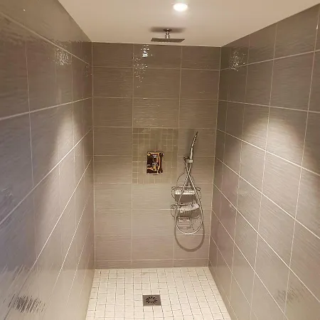 Semesterbostad Le Breit Maison De Charme Avec Sa Dependance